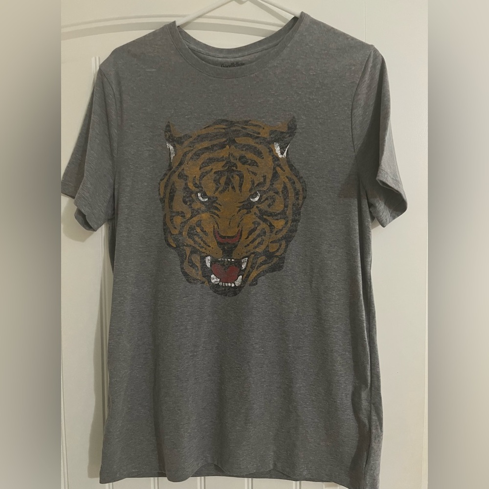 Tiger shirt